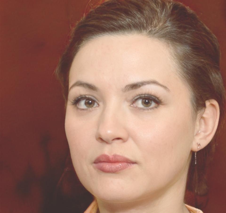 Ritratto professionale di Elena Rosanna, Responsabile Consulenza